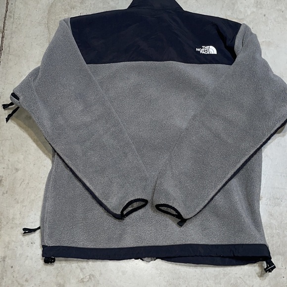 The North Face woman’s jacket - Picture 3 of 5